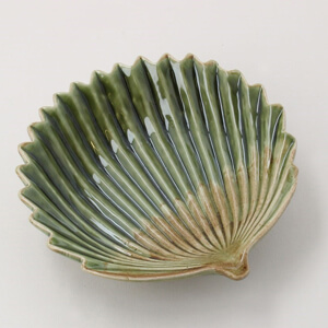 Gisela Graham Ceramic Trinket Dish Antiqued Green Fan Leaf
